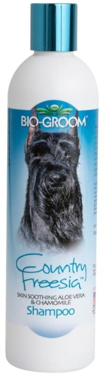 Country Freesia™ Aloe Vera & Chamomile Dog Shampoo