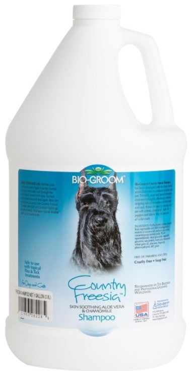Country Freesia™ Aloe Vera & Chamomile Dog Shampoo